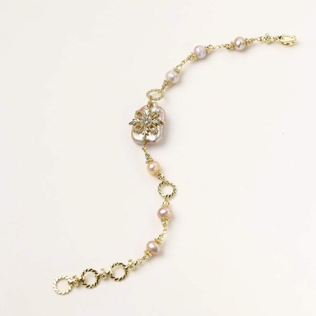 Baroque Pearl Bloom Bracelet