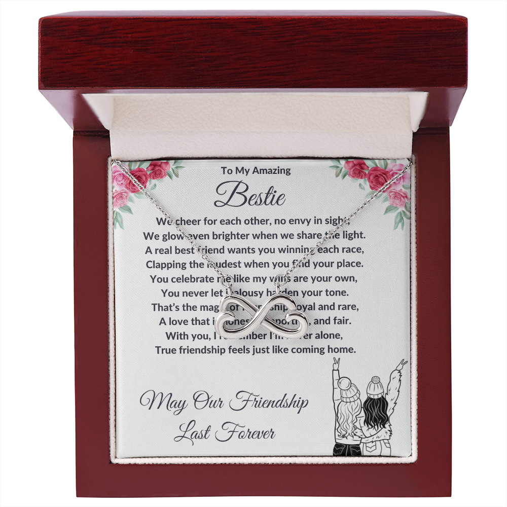 "My Best Friend" - Looped Hearts Necklace