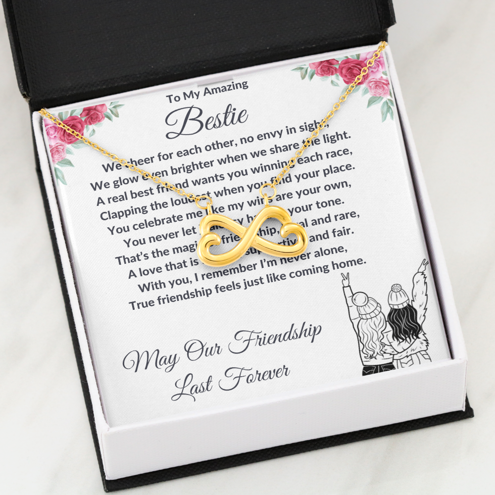 "My Best Friend" - Looped Hearts Necklace